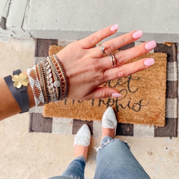 St. Patrick’s Day Shamrock Shawn Gold Clover Leather Wrap Bracelet - Picture 2 of 5